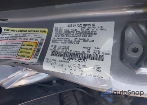 2020 Ford Mustang Ecoboost Premium Fastback z USA, uszkodzony, nr VIN 1FA6P8TH1L5120277